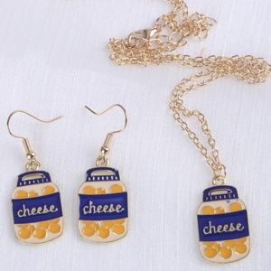 Cheeseball Necklace Set